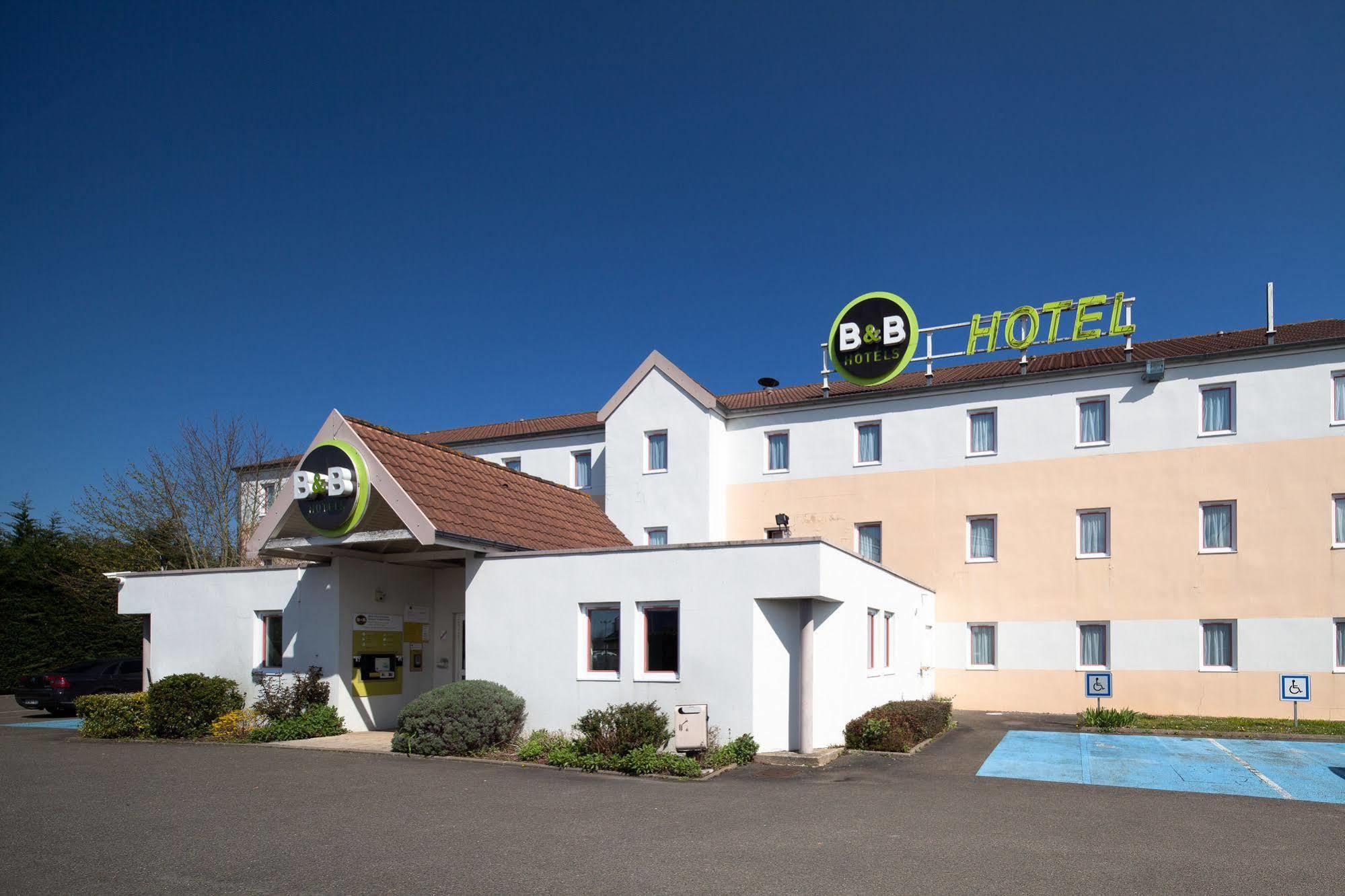 B&B Hotel Maurepas 외부 사진